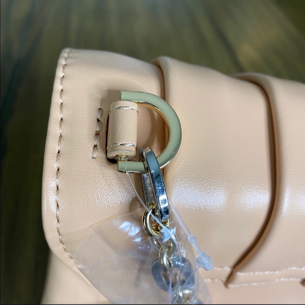 Topshop Shelley Trophy peach crossbody purse bag - Picture 8 of 9